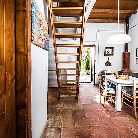 Casa Portico, Con Piscina In Comune Vakantiehuis Terrasini